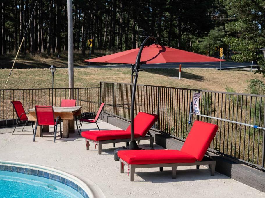 Stonegate Lodge King Bed Wifi 50In Roku Tv Salt Water Pool Room #102 Юрика Спрингс Экстерьер фото